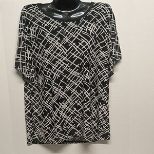 Chic Black and White Abstract Top